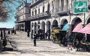 2541- Mostaganem - Place de la Republique - 1908